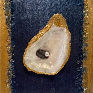Oyster shell on Painted canvas
